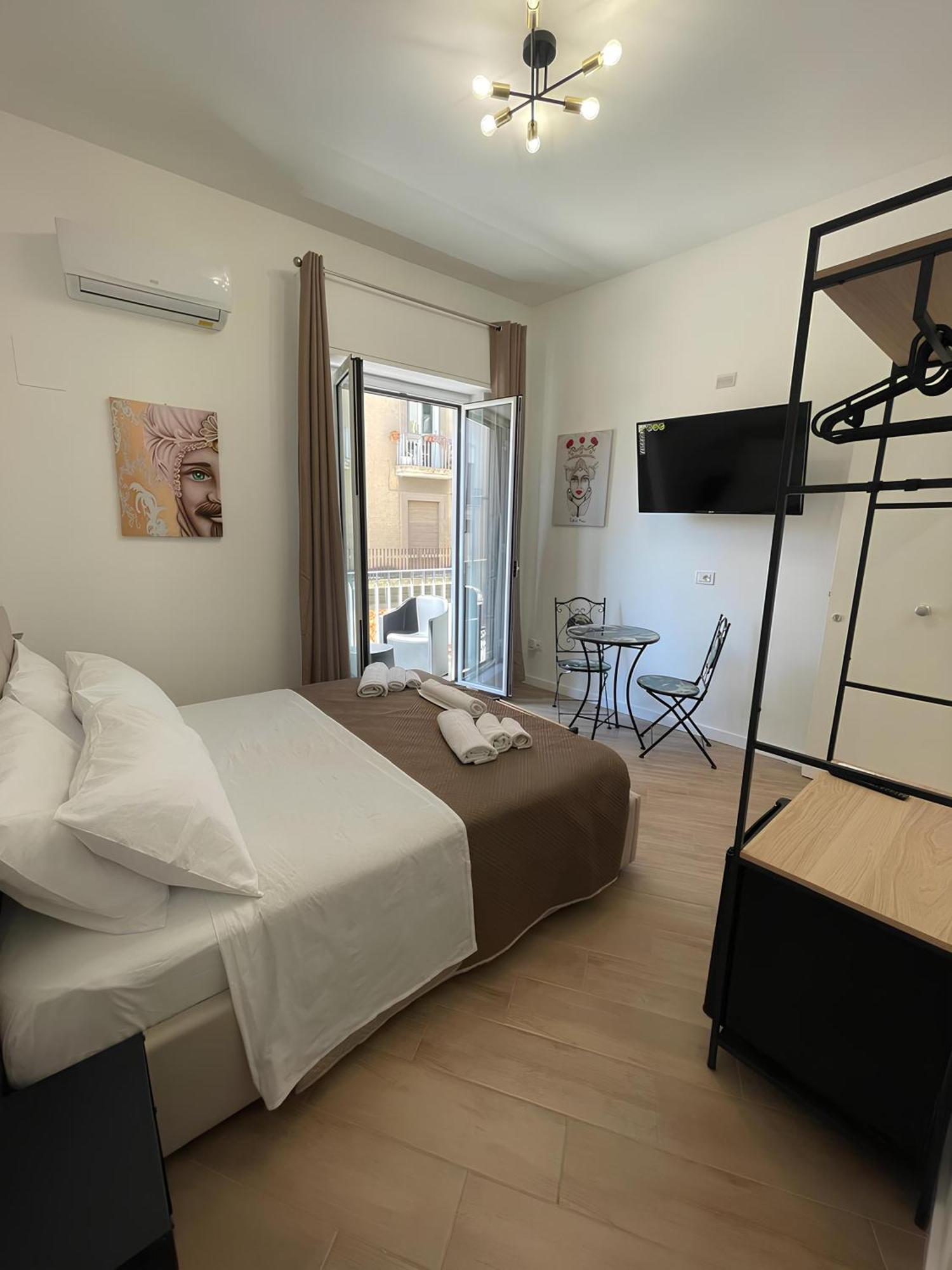 Bieddu Suites Палермо Экстерьер фото