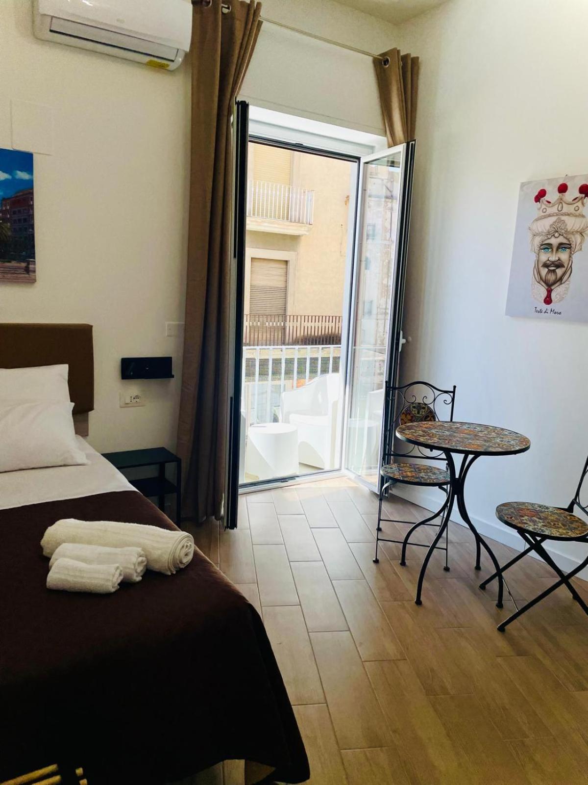 Bieddu Suites Палермо Экстерьер фото